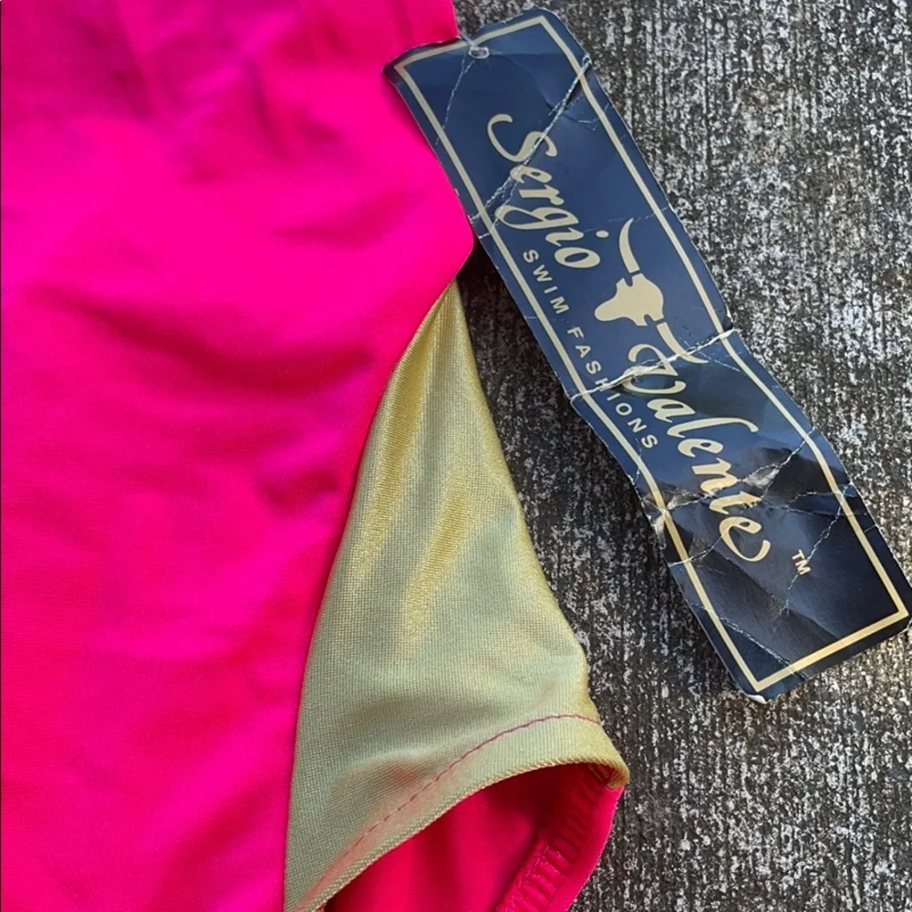 NWT vintage deadstock Sergio Valente pink one piece swimsuit